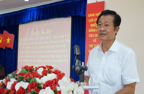Phát huy vai trò tiên phong, gương mẫu của cán bộ, đảng viên