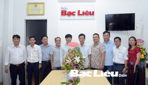 Nhiều địa phương, đơn vị thăm và chúc mừng Báo Bạc Liêu nhân dịp 21/6