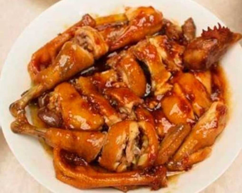 Ngọt mềm gà hấp cay