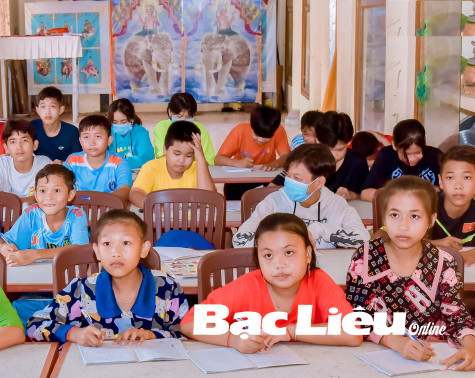 Vun đắp tình yêu​ văn hóa dân tộc cho giới trẻ