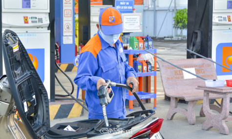 Giá xăng, dầu đồng loạt giảm mạnh