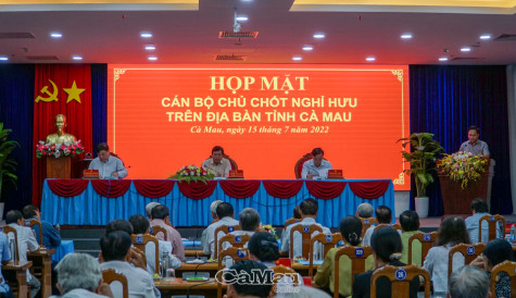 Mong các cán bộ hưu trí luôn đồng hành cùng sự phát triển tỉnh nhà