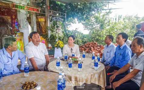 Thăm, chia buồn cùng gia đình có 6 người tử vong do tai nạn