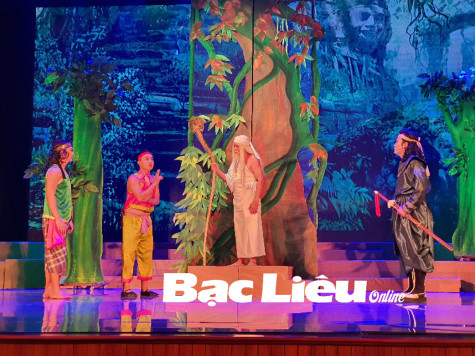 Khán giả “hóng” vở cải lương mới