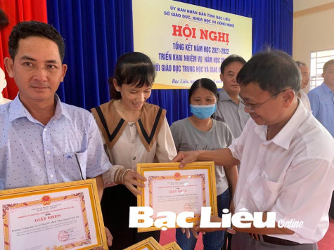Học sinh tựu trường vào ngày 29/8/2022