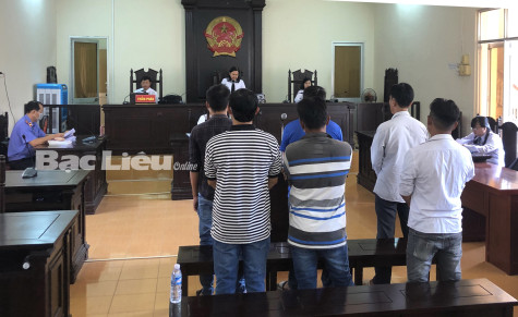 Phúc thẩm vụ án ẩu đã khi khiêng quan tài qua phần đất tranh chấp tại huyện Đông Hải