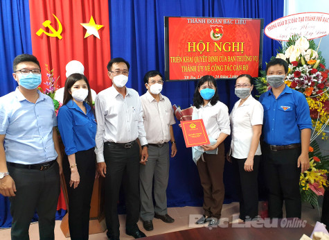 Sắp xếp tinh gọn hệ thống chính trị: Chú trọng nâng cao chất lượng nguồn nhân lực