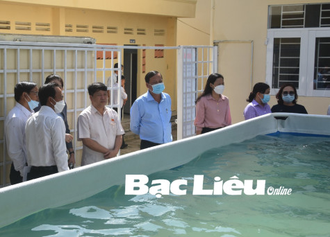 Đoàn khảo sát Ủy ban Văn hóa - Giáo dục của Quốc hội làm việc với huyện Vĩnh Lợi