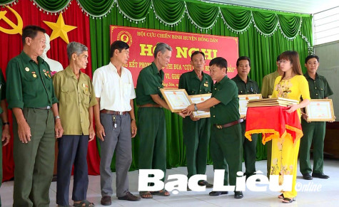 Huyện Hồng Dân: Người lính Cụ Hồ góp sức xây dựng quê hương