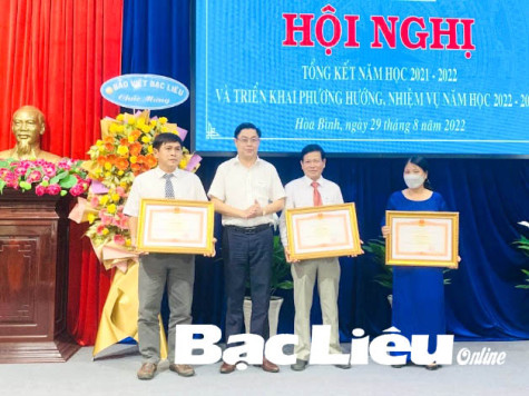 Ngành Giáo dục huyện Hòa Bình: Triển khai nhiệm vụ năm học 2022 - 2023
