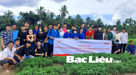 Huyện đoàn Đông Hải: Tham quan mô hình kinh tế hiệu quả thuộc nhóm dự án “Thế hệ trẻ Việt Nam trở thành công dân toàn cầu”