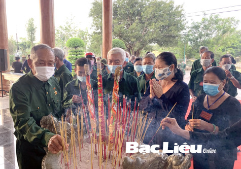 Bác Hồ mãi trong tim mỗi người!