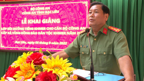 Bồi dưỡng tiếng Khmer cho 55 cán bộ, chiến sĩ trong Công an tỉnh