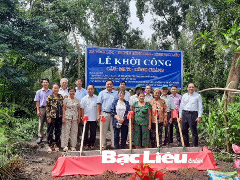 Khởi công xây 2 cây cầu tại huyện Hồng Dân