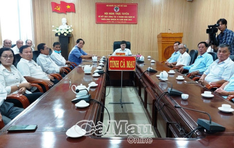 Tiếp tục phát động phong trào thi đua yêu nước “Tuổi cao-Gương sáng”