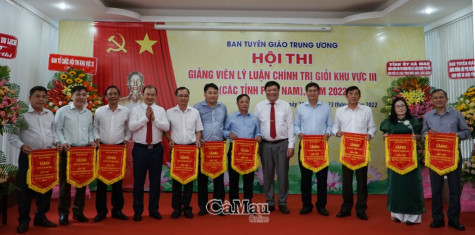 Khai mạc Hội thi Giảng viên lý luận chính trị giỏi khu vực III
