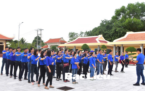 Hiểm nguy rình rập giới trẻ trên mạng xã hội