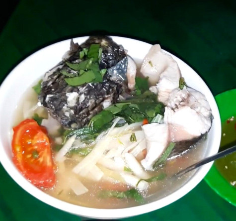 Canh chua bồn bồn cá lóc đồng