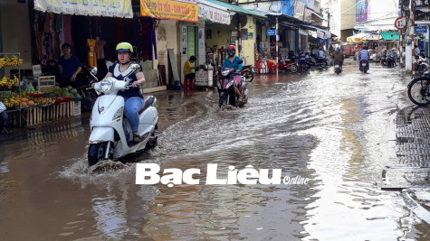Đỉnh triều cao nhất tháng 10 là 2,2m vào ngày 11/10/2022