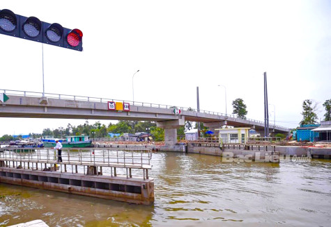 Thực hiện Nghị quyết về nông nghiệp - nông dân - nông thôn: Hạ tầng nông nghiệp cần được ưu tiên