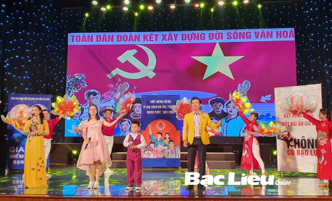 Bạc Liêu phát động đăng ký thực hiện Bộ tiêu chí ứng xử trong gia đình