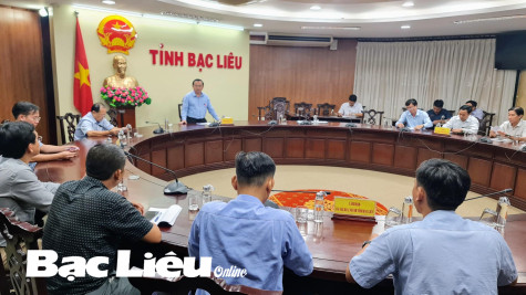 Phó Chủ tịch Thường trực UBND tỉnh - Lê Tấn Cận khảo sát các công trình, dự án chuẩn bị cho sự kiện xúc tiến đầu tư năm 2022