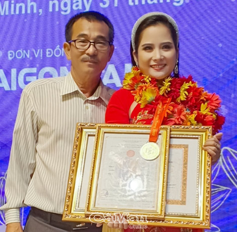 Hương Tràm ghi dấu ấn tại giải Trần Hữu Trang