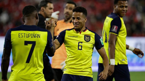 Ecuador vẫn giữ vị trí dự World Cup 2022