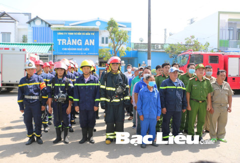 TP. Bạc Liêu: Diễn tập phương án chữa cháy tại Khu dân cư Tràng An