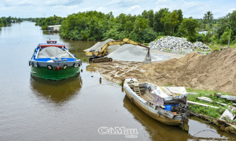 Nhiều chính sách khuyến khích phát triển giao thông vận tải đường thủy nội địa