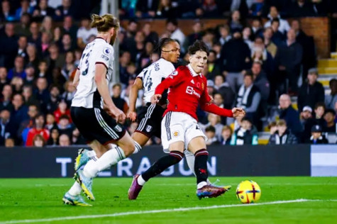 Garnacho ghi bàn, Man Utd thắng nhọc Fulham