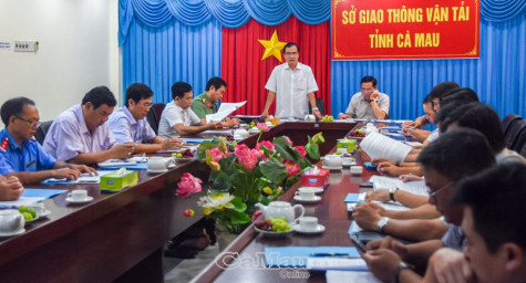 Vi phạm hành lang an toàn đường bộ vẫn tái diễn