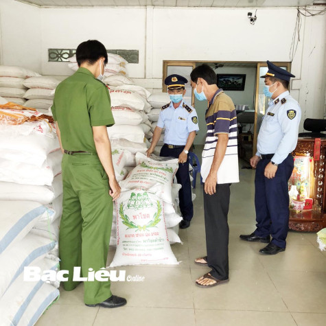 Tết cận kề và nỗi lo thực phẩm không rõ nguồn gốc, hàng nhập lậu