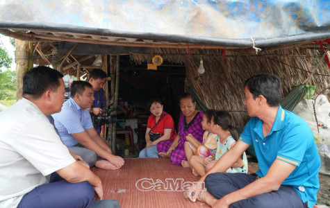 Ban Liên lạc đồng hương Bạc Liêu - Cà Mau tại TP Hồ Chí Minh hỗ trợ 5 trẻ mồ côi do Covid-19