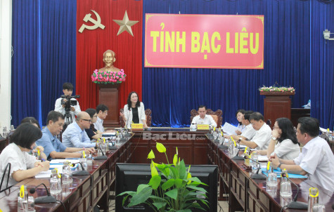 Hội đồng Dân tộc của Quốc hội làm việc với UBND tỉnh Bạc Liêu về chính sách giáo dục vùng dân tộc thiểu số