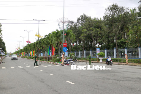 Cảnh sát giao thông Bạc Liêu: Hết mình vì Ngày hội!
