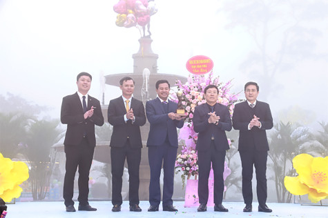 Tam Đảo đón nhận giải thưởng quốc tế “Thị trấn điểm đến ấn tượng hàng đầu thế giới năm 2022”
