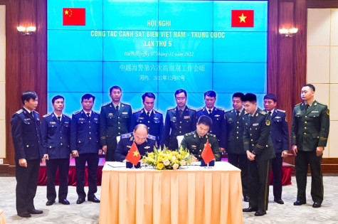 Cảnh sát biển Việt Nam và Cảnh sát biển Trung Quốc tăng cường hợp tác