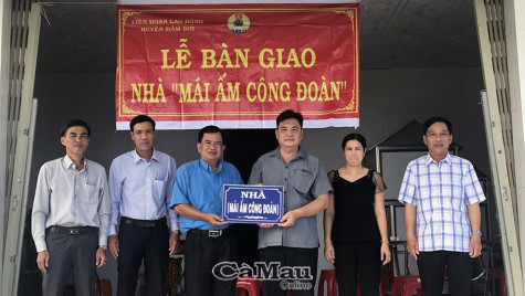 Nghĩa tình “Mái ấm Công đoàn”