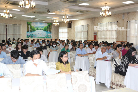 Hơn 200 cán bộ được tập huấn công tác thi đua - khen thưởng