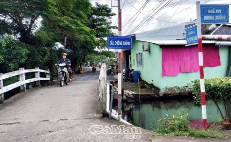 Dành hơn 340 tỷ đồng để xây mới và mở rộng cầu, đường