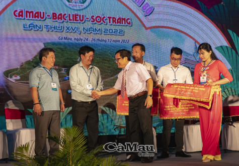 “Giai điệu Mũi Đất Xanh”