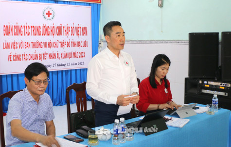 Trung ương Hội Chữ thập đỏ Việt Nam tặng quà “Tết nhân ái” tại Bạc Liêu