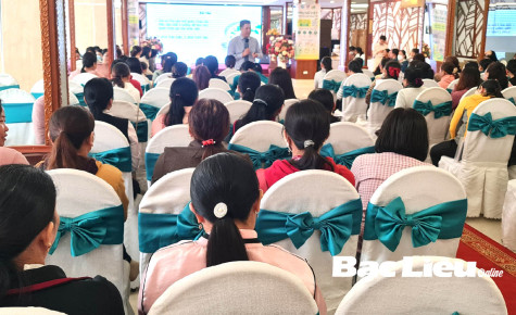 Hơn 200 cán bộ, hội viên tham gia tập huấn khởi sự kinh doanh mô hình Phụ nữ phát triển kinh tế tại gia