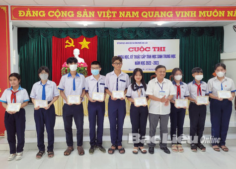 Cuộc thi KHKT cấp tỉnh dành cho học sinh trung học năm học 2022 - 2023: Trao 46 giải cho các tác giả, nhóm tác giả