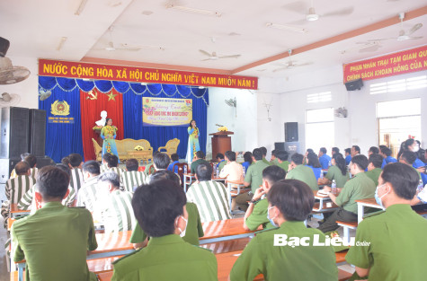 Công an tỉnh - Tỉnh đoàn Bạc Liêu: Tổ chức chương trình “Thắp sáng ước mơ hoàn lương”