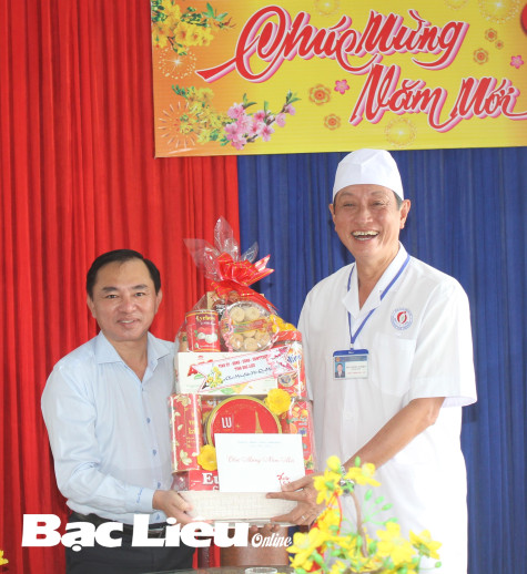 Lãnh đạo tỉnh chúc Tết các bệnh viện trên địa bàn TP. Bạc Liêu