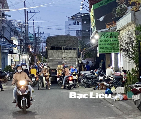 Những chuyện chưa đẹp trong ngày xuân