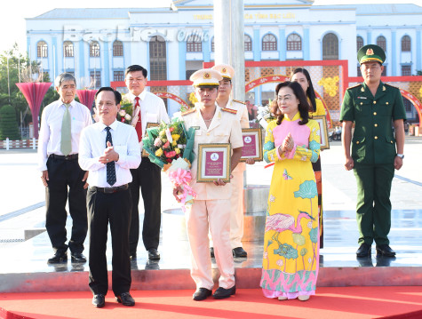 Khi đảng viên “nói đi đôi với làm”
