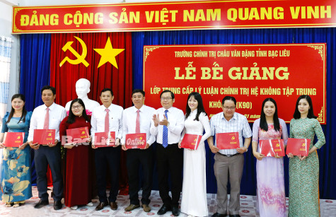 Trường Chính trị Châu Văn Đặng: Tiên phong bảo vệ nền tảng tư tưởng của Đảng